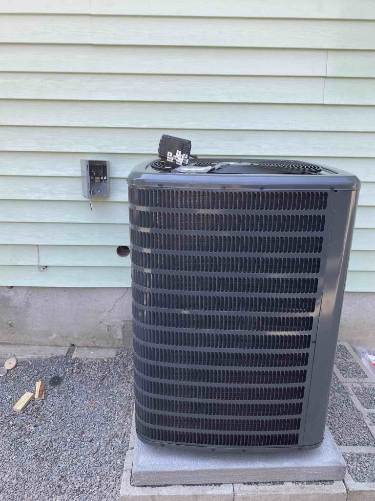 Hvac heat pump for air unit in Ridgefield